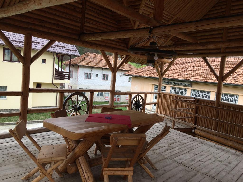 Hotel Casa Andu Dîmbovicioara Zewnętrze zdjęcie